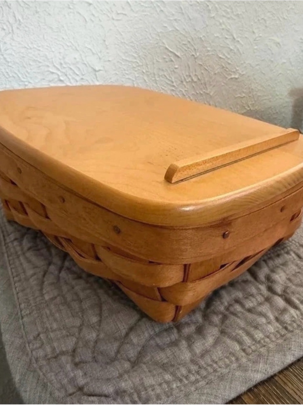 Longaberger Wooden Woven Lidded Basket - Natural Oak Home Accent